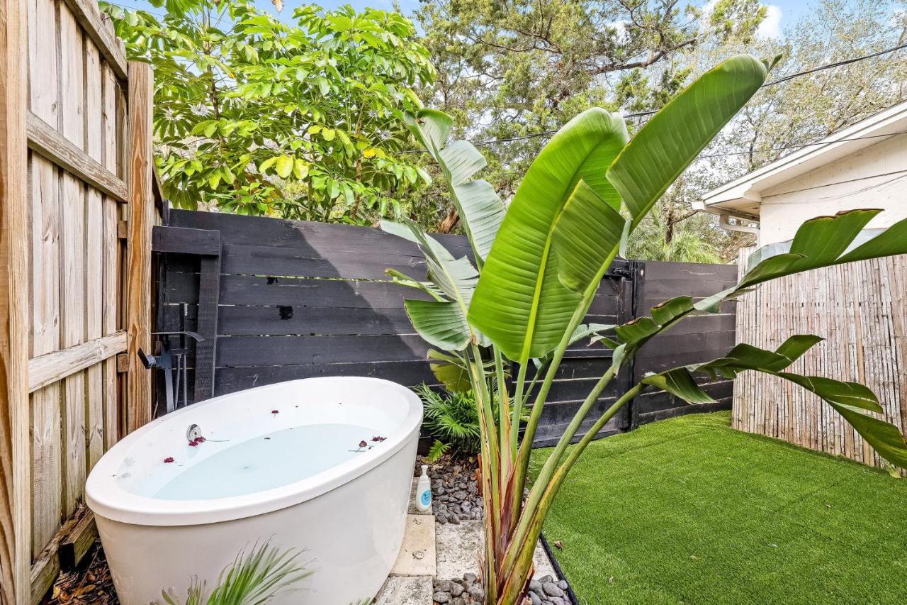 Vilano Paradise- Resort-style Pool Walk To Holiday home