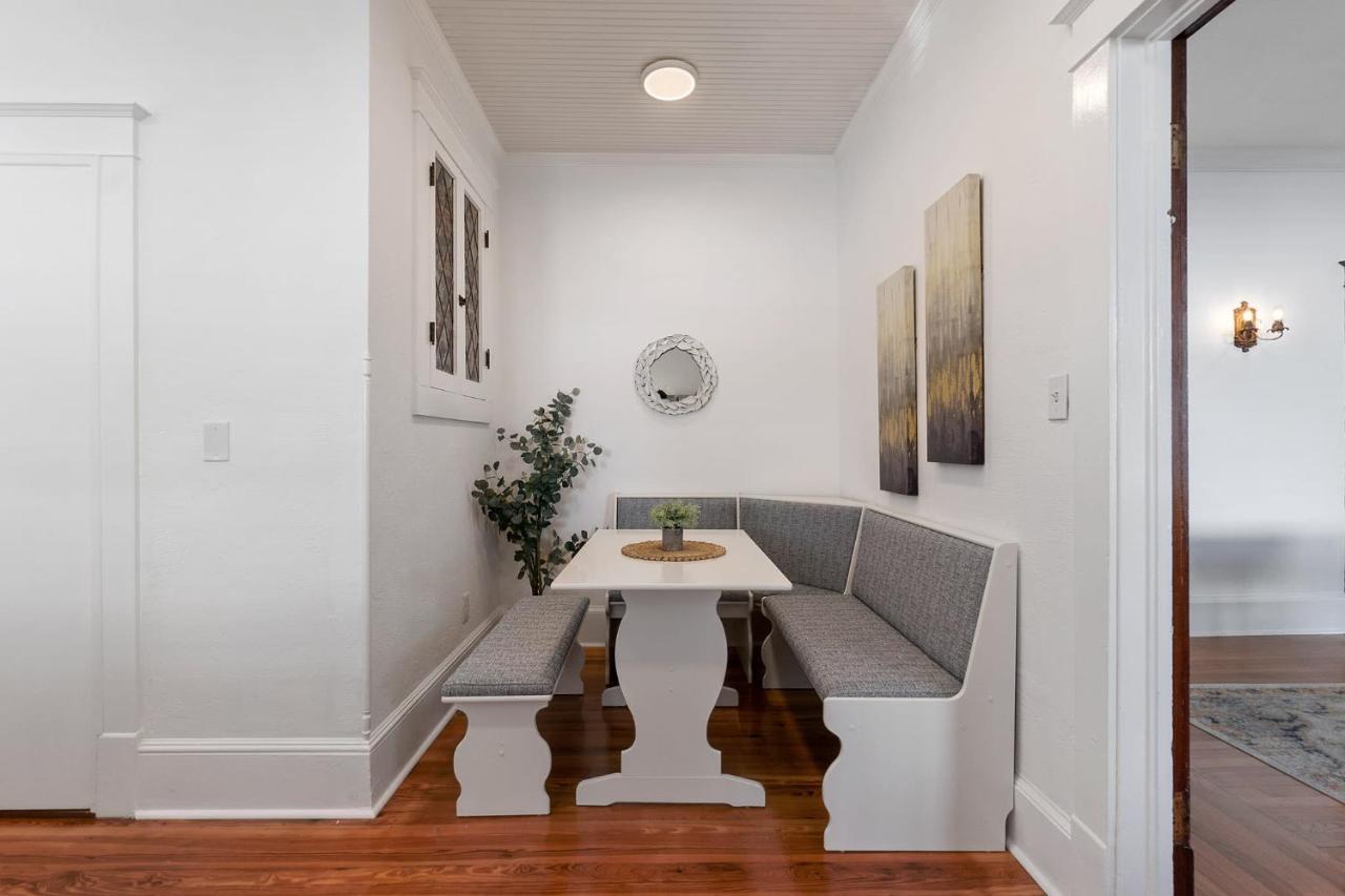 Old Mission Manor - Chic 2br 1ba - Sleeps 6 - Pool Table - 15 Min Walk To Downtown Apartment St. Augustine