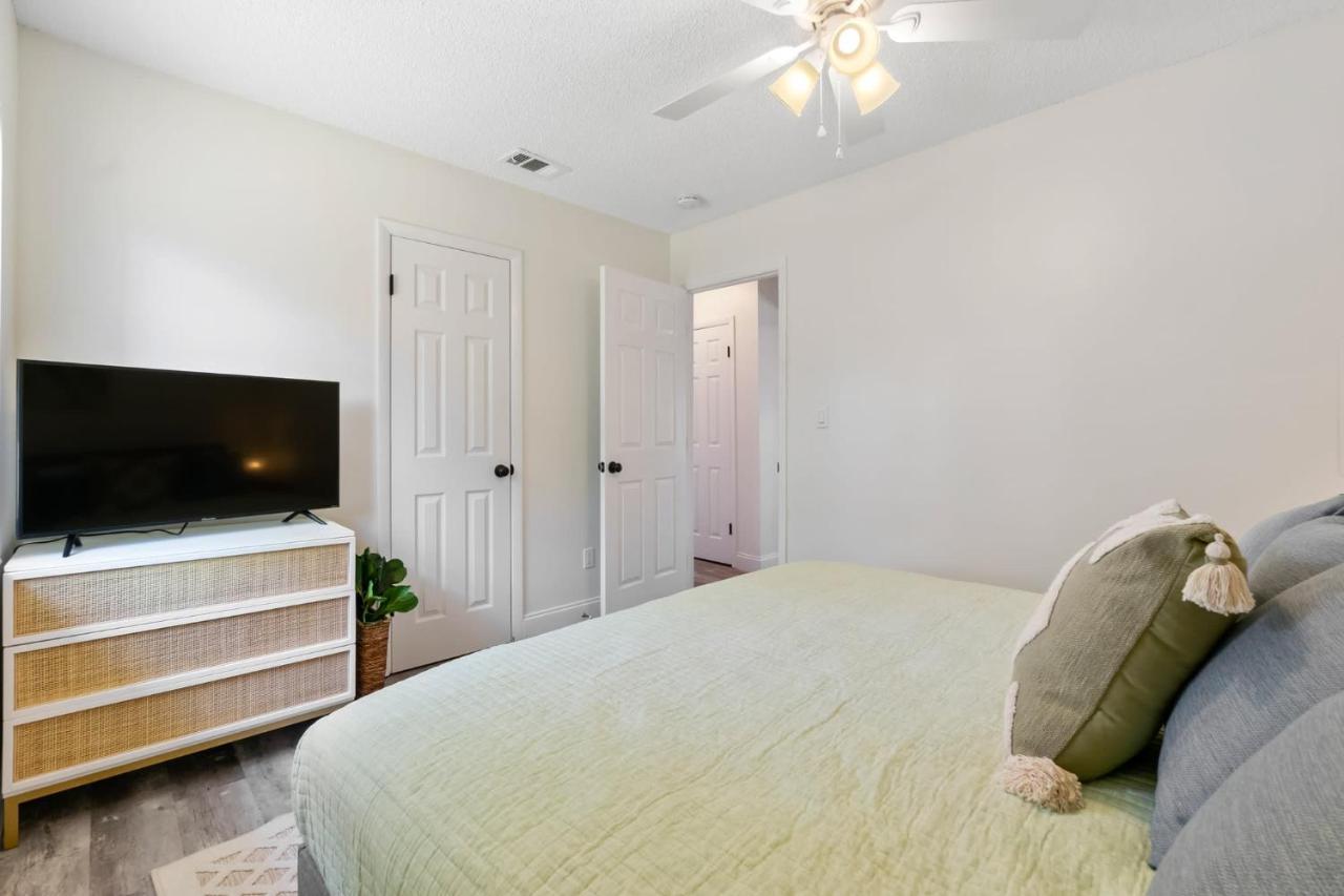 Paradise Palms- Tropic Suite- Pool - Steps To Ocean - 10 Min To Downtown Apartment