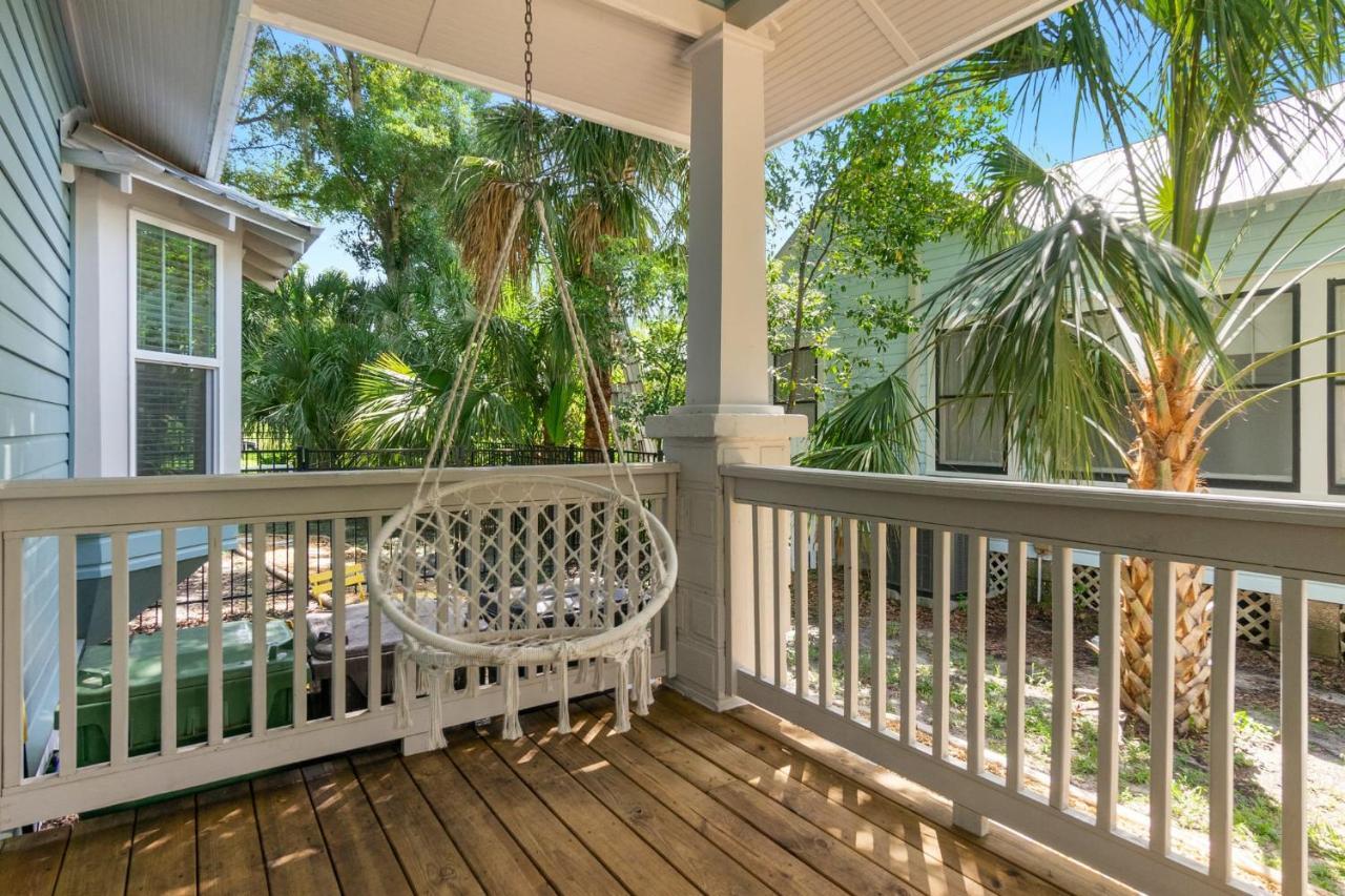 Oneida Charmed - Historic W Modern Flair