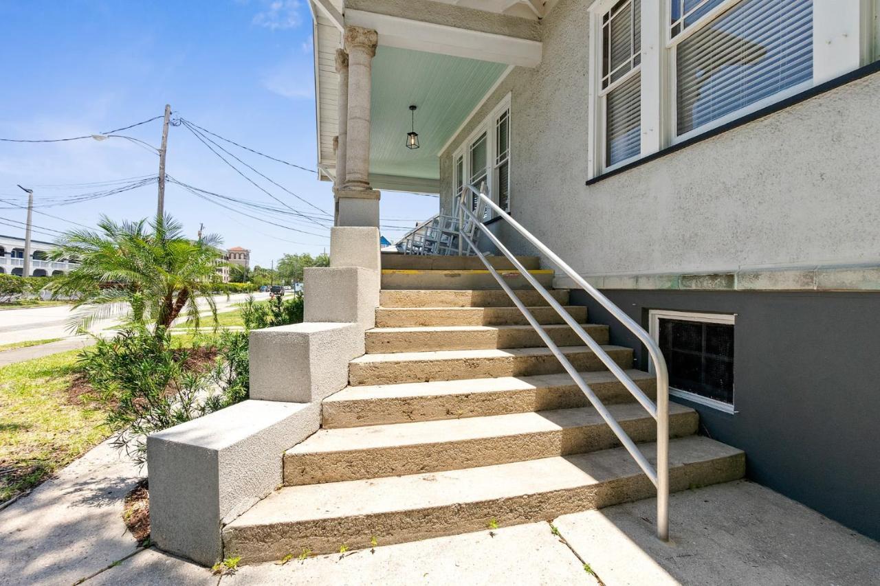 Old Mission Manor - Chic 2br 1ba - Sleeps 6 - Pool Table - 15 Min Walk To Downtown * St. Augustine