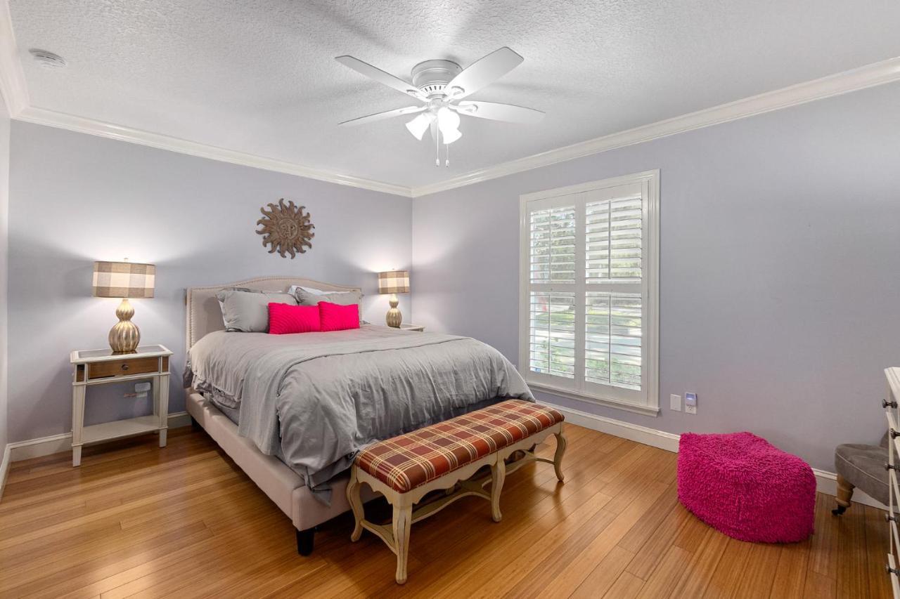 Fountain Of Youth House - Scenic Downtown Retreat Holiday home *