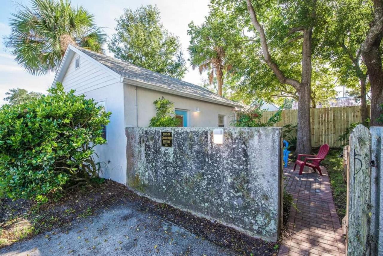 Apartment The At Old Mission Walking Distance To Downtown And Onsite Parking *