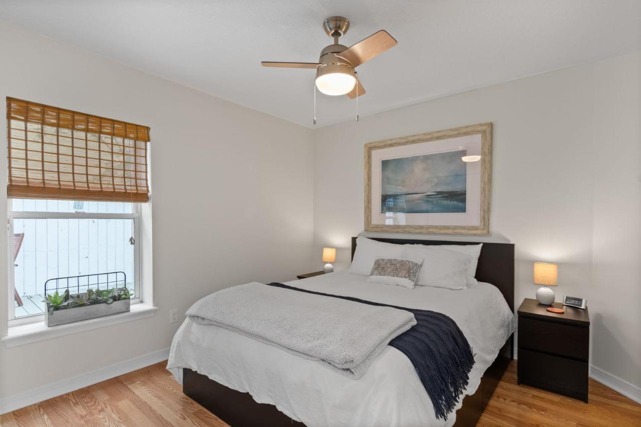 Holiday home Castile Oasis - Minutes To Beaches & State Park