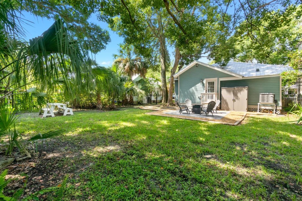 Holiday home Oneida Charmed - Historic W Modern Flair *