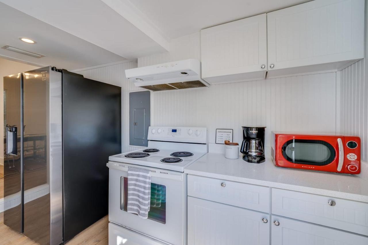 Updated Early 1900s 2br Walking Distance To Downtown With Onsite Parking Holiday home *