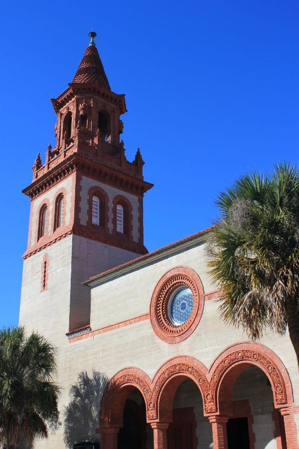 Updated Early 1900s 2br Walking Distance To Downtown With Onsite Parking * St. Augustine