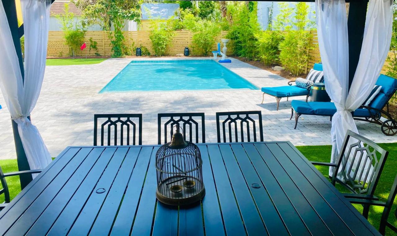 Holiday home The Gatsby Mansion Heated Pool Heart Of Town *