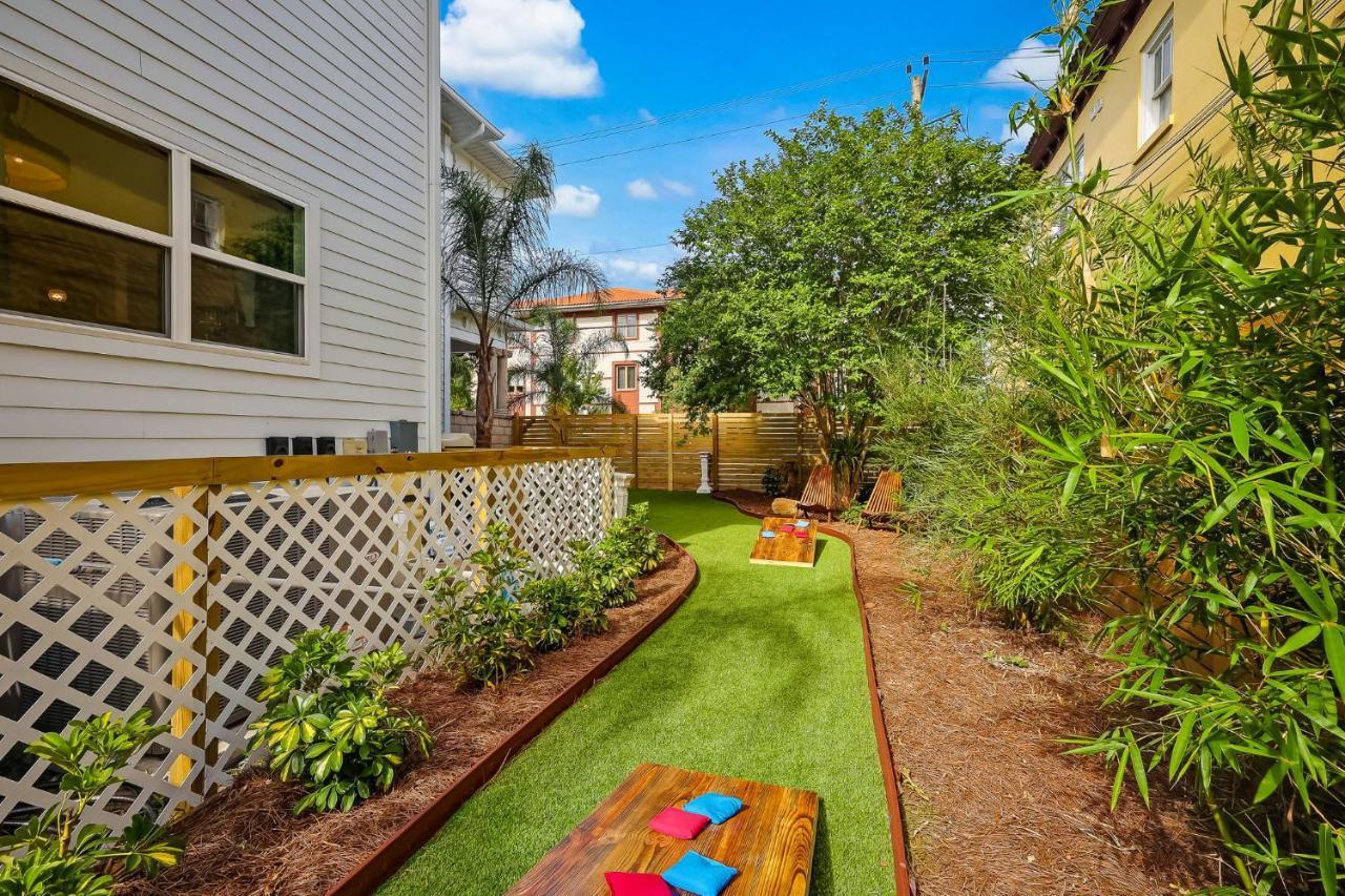 Holiday home The Gatsby Mansion Heated Pool Heart Of Town