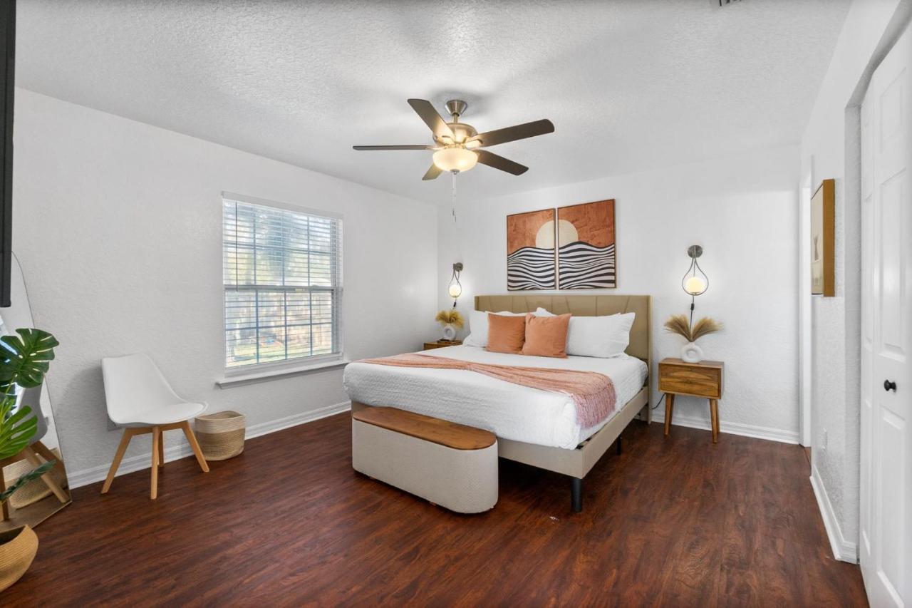 Boho - Chic Pet Friendly Mins To Town Holiday home St. Augustine