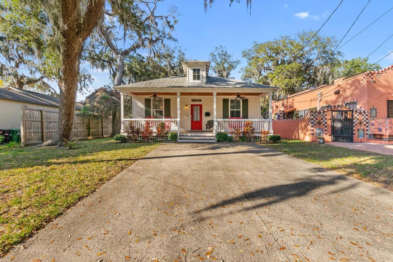 Fullerwood Delight- Mins To And Downtown