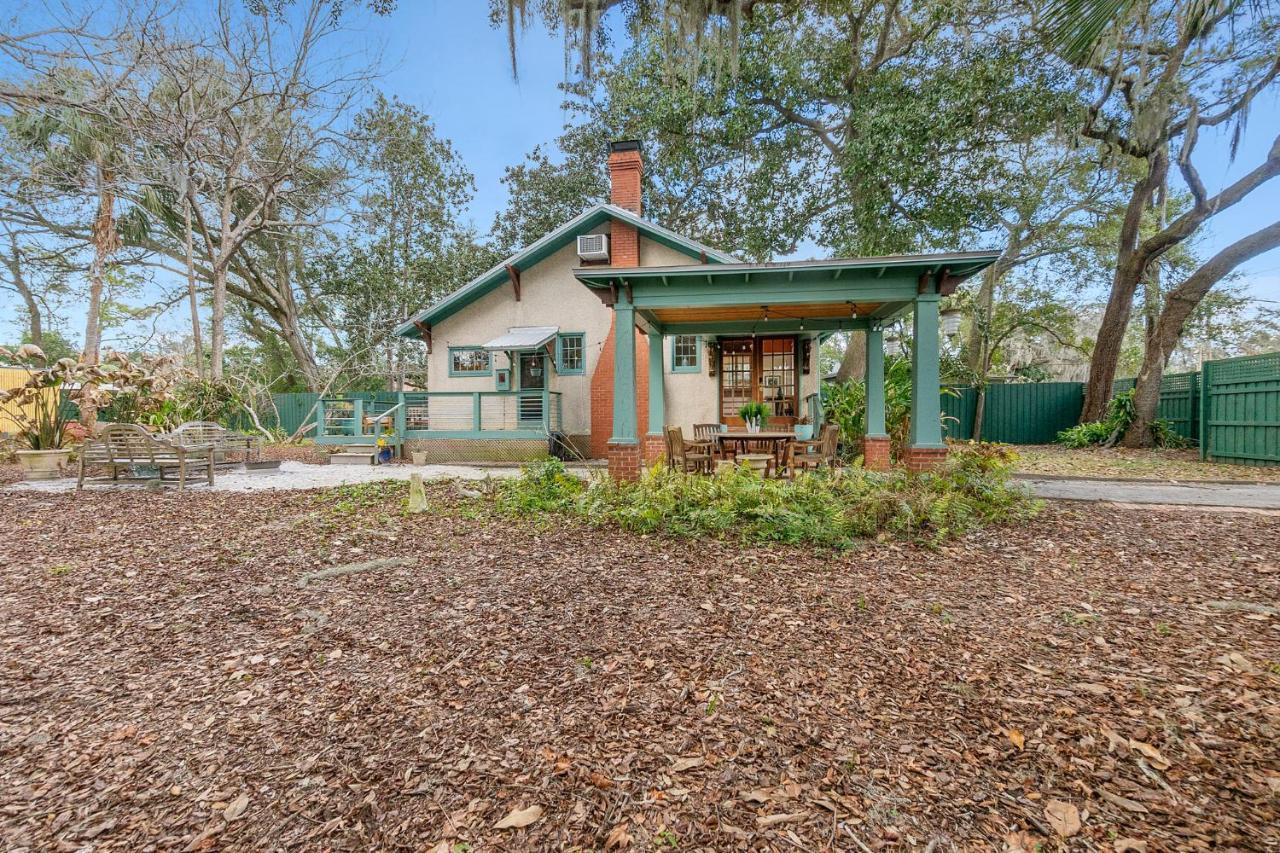 Casa de férias 8 Park- Dog Friendly Outdoor Oasis Mins To *