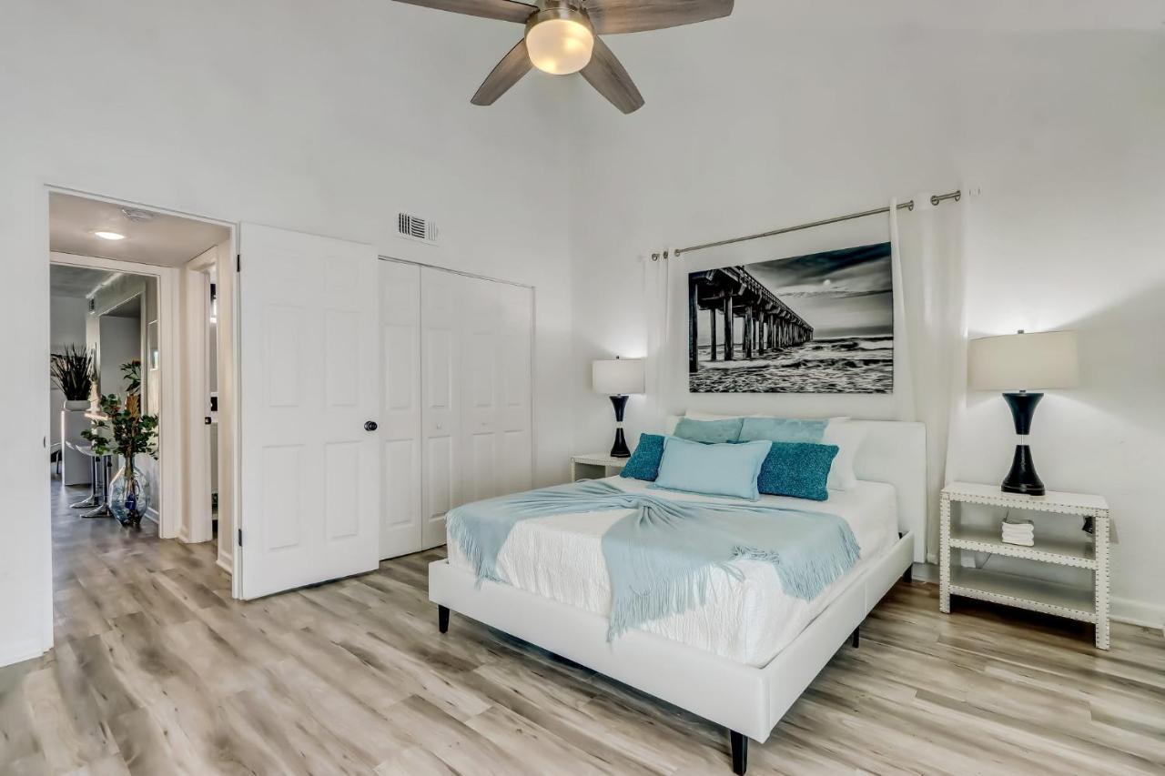 Holiday home Lux - Close To & Restaurants *