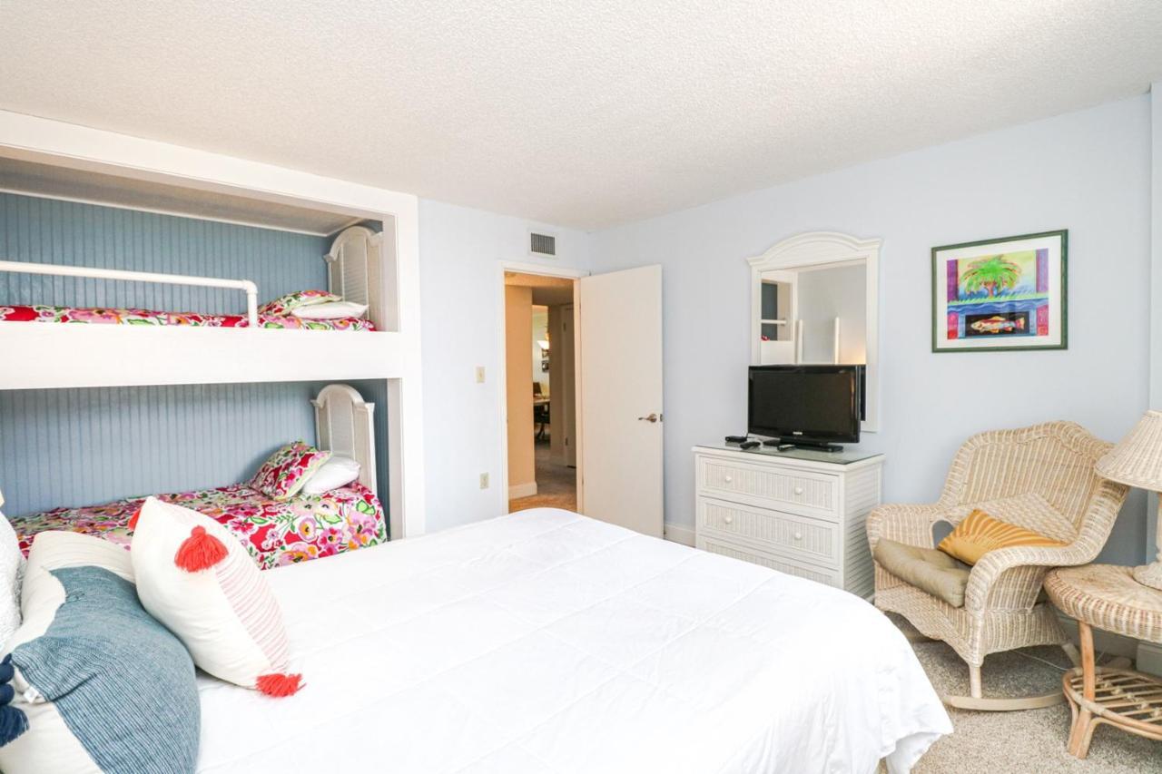 Holiday home Barefoot Trace 202 *