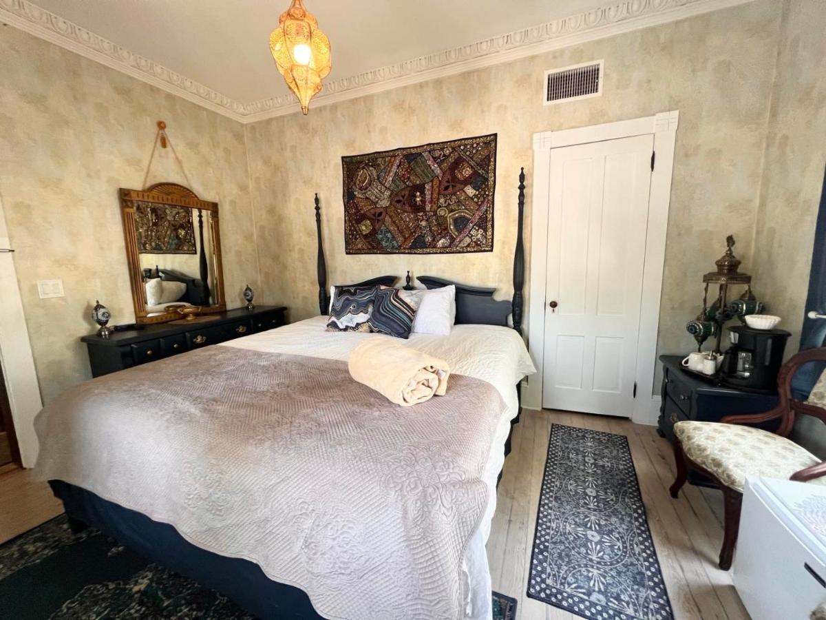 1001 Nights Historic Adults Only Saint Augustine
