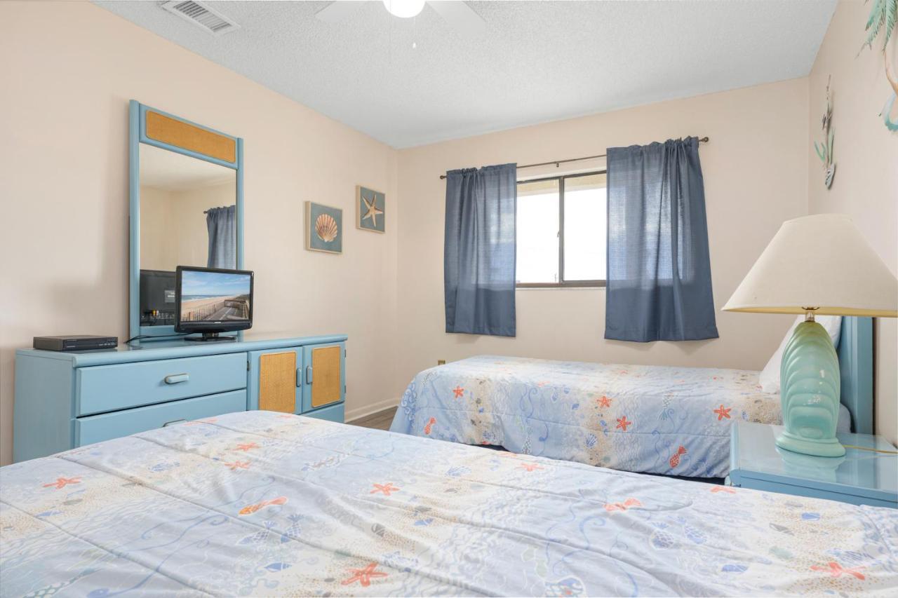 Ocean 107 Apartment