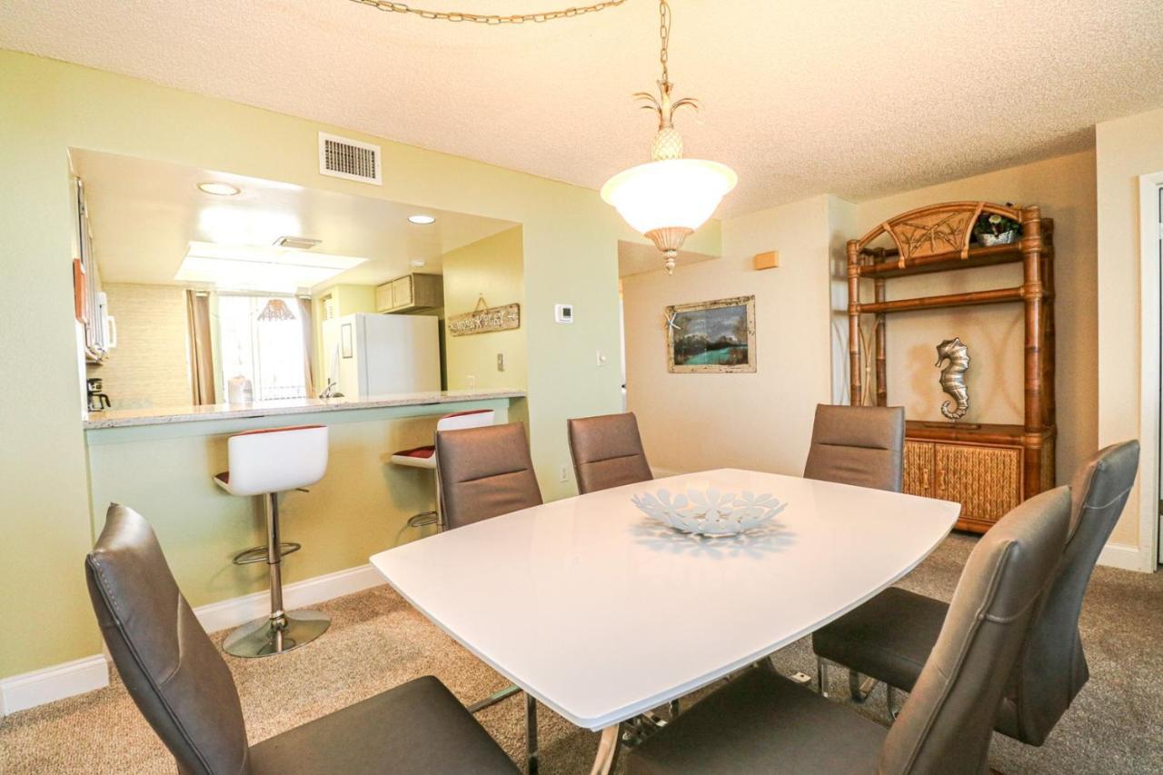 Barefoot Trace 202 Holiday home