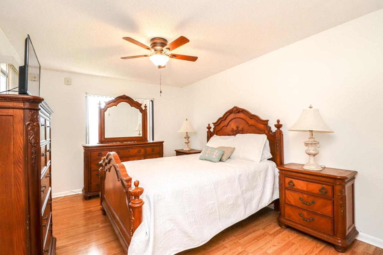 Holiday home Ocean Village Club N22 *