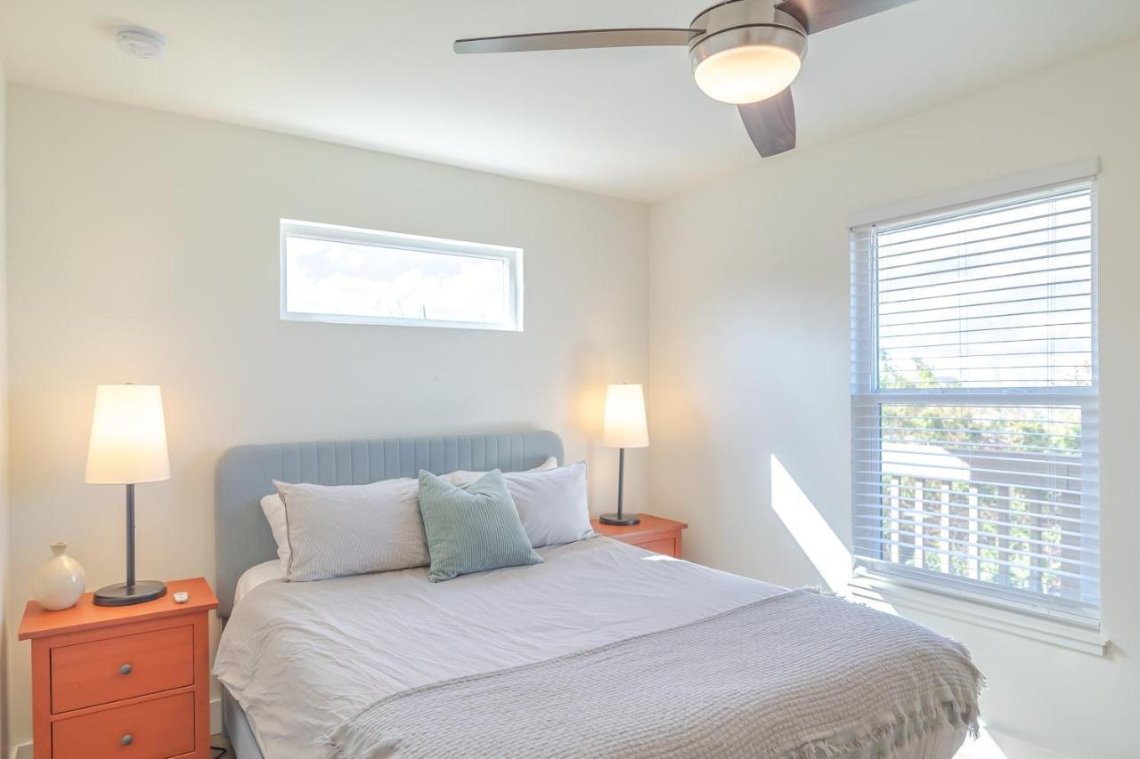 Holiday home Bright New House With In- Law -- 2 Blocks To Beach! St. Augustine