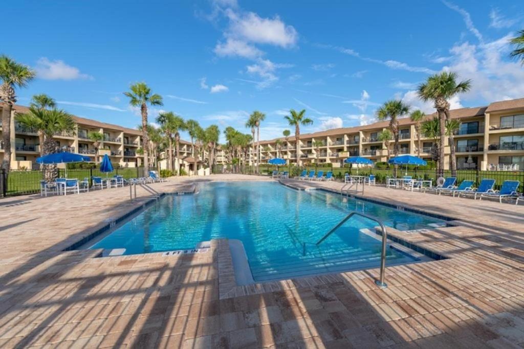 Ocean 6 *