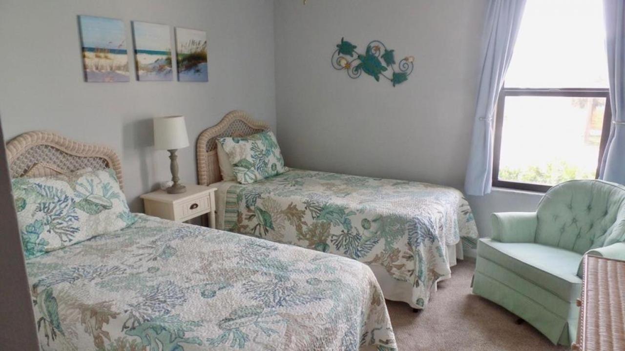 Island South 22