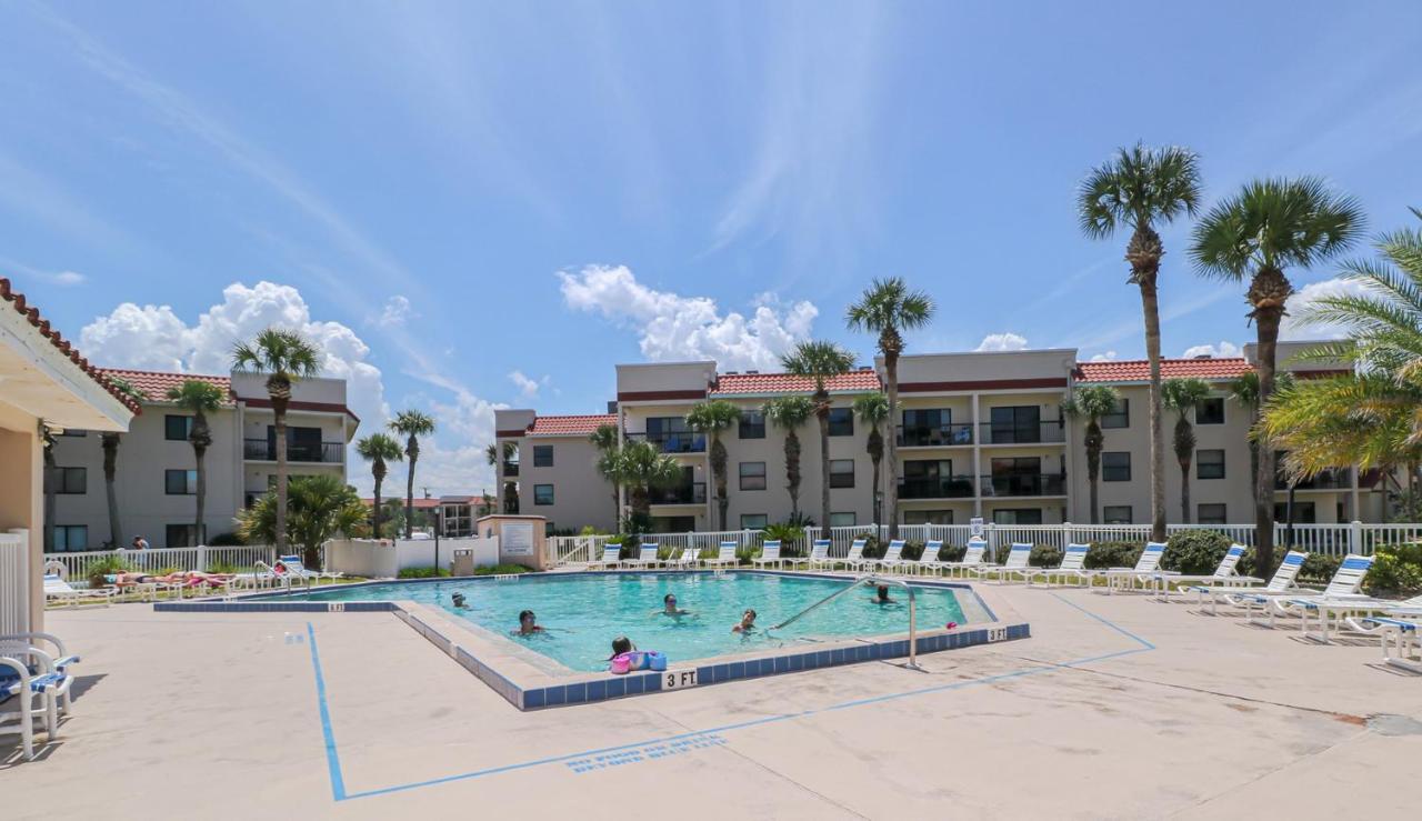 Ocean Village Club J26