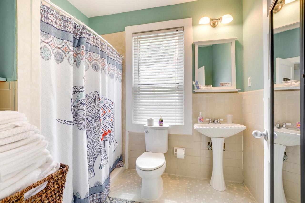 Pet-friendly St Augustine Steps To Downtown! *