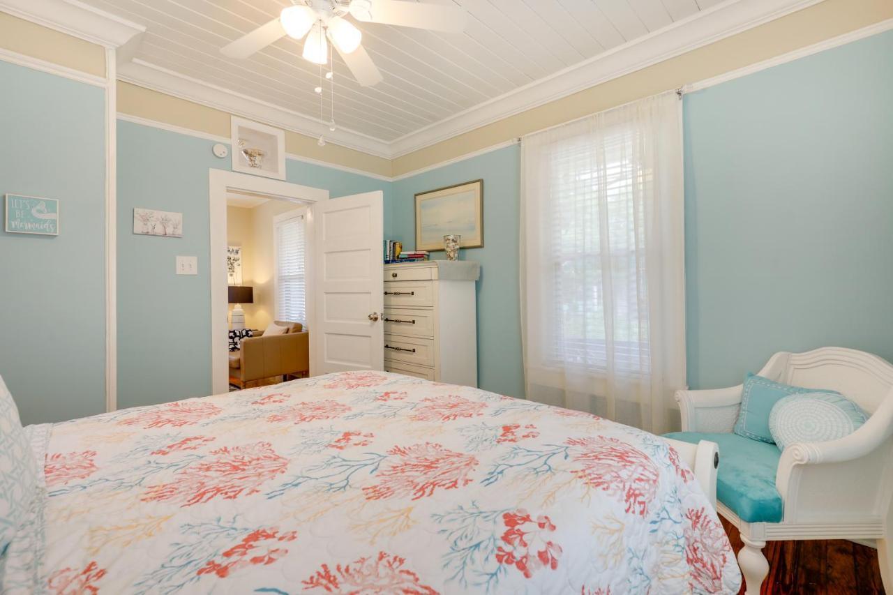Pet-friendly St Augustine Steps To Downtown! Holiday home