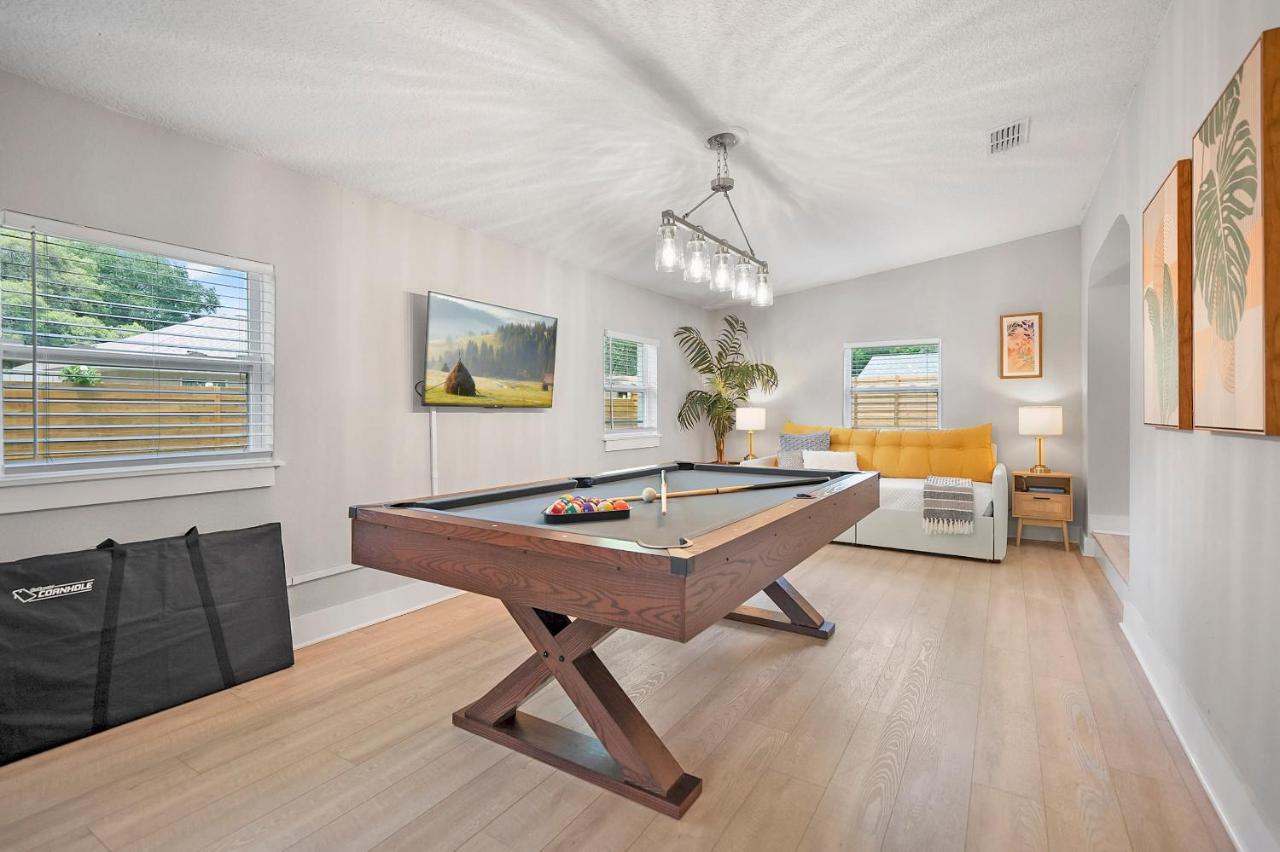 Holiday home Renovated King Bed Game Hot Tub Dogs Ok *