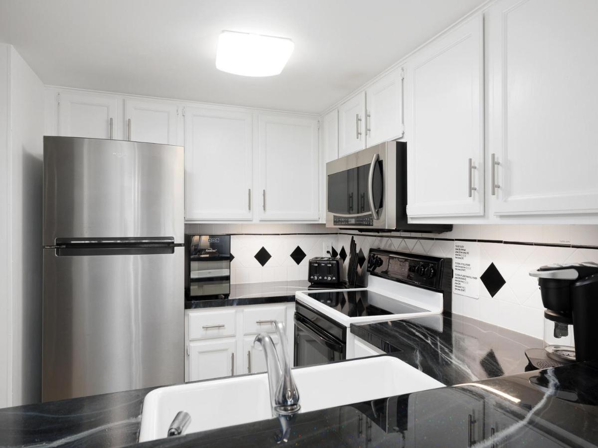 Ocean Racquet 8215 Apartment