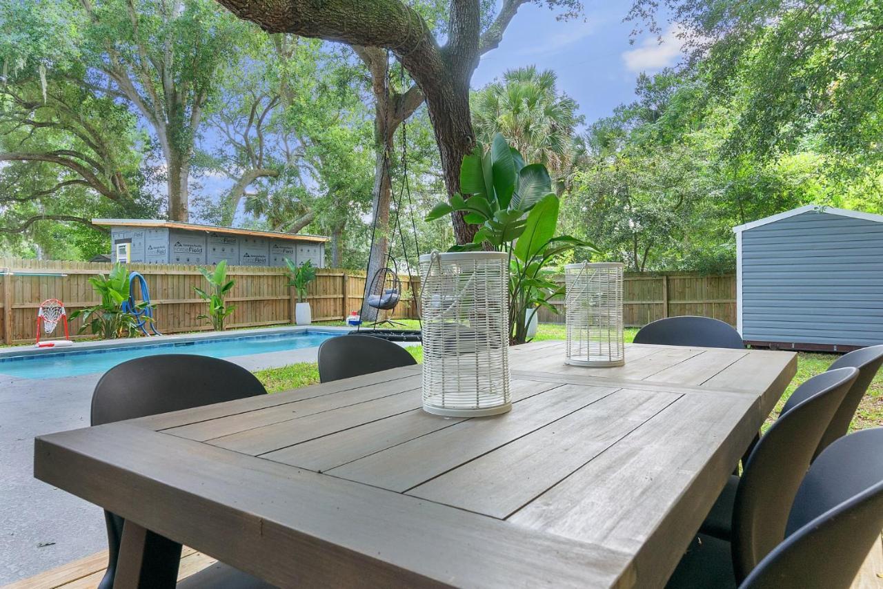 Secret Pool Cabana- Mins To Downtown And Holiday home St. Augustine