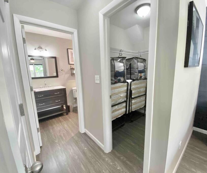 San Sebastian's Hideaway: Modern Group Getaway Near And Downtown * St. Augustine