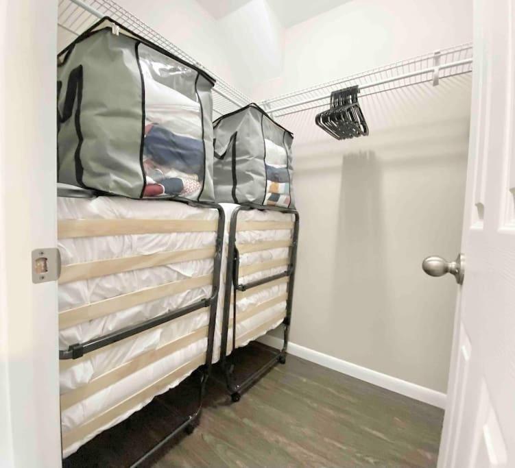 Villa San Sebastian's Hideaway: Modern Group Getaway Near And Downtown St. Augustine