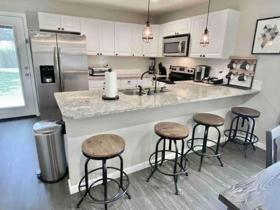 Villa San Sebastian's Hideaway: Modern Group Getaway Near And Downtown St. Augustine
