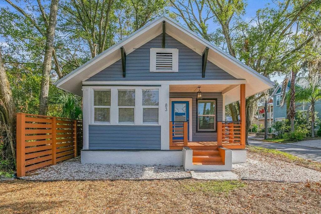 Holiday home Relaxing Retreat And Modern Charm In Historic *