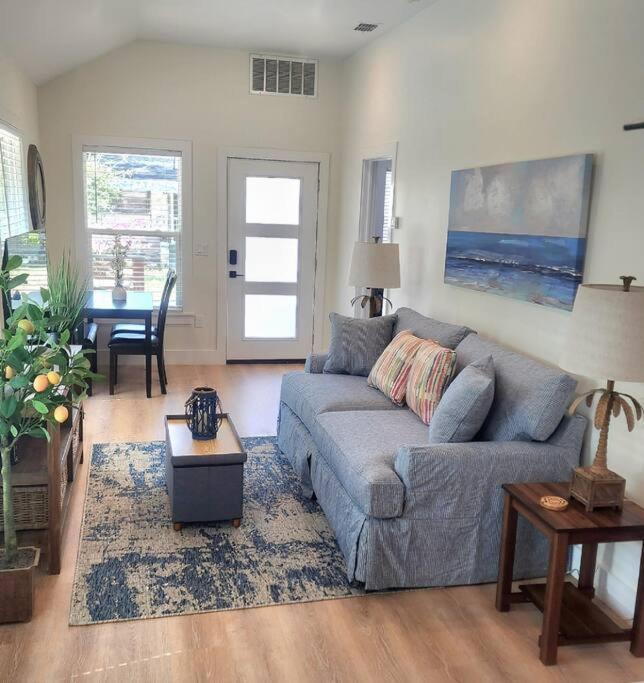 Relaxing Retreat And Modern Charm In Historic
