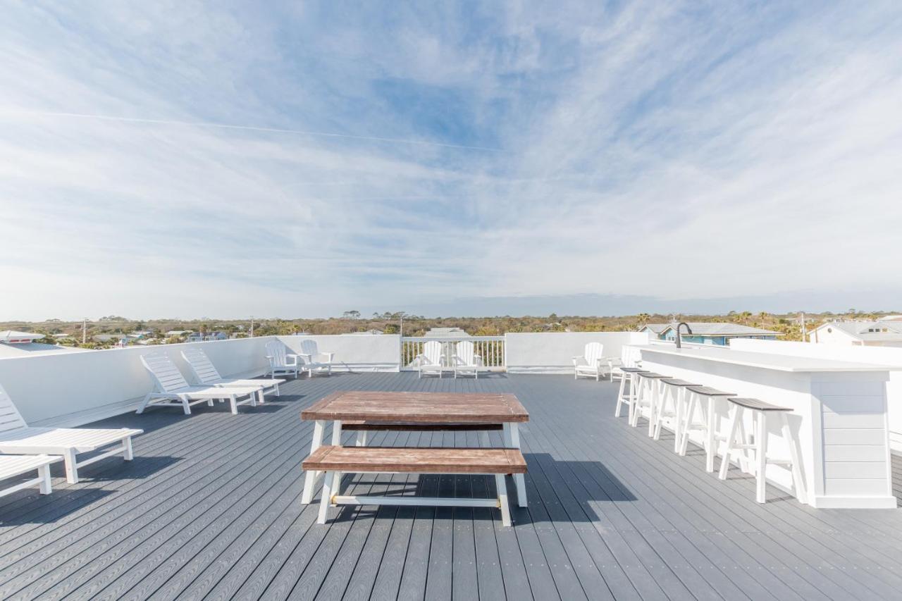 Sol Mate Roof Deck At The Private Heated Pool And Firepit Holiday home