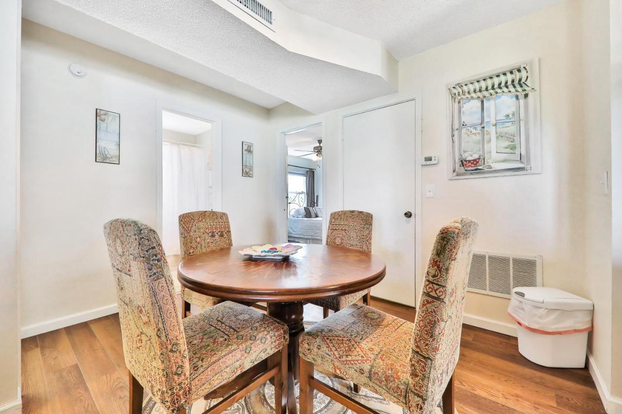 Vilano's Edge Full Holiday home