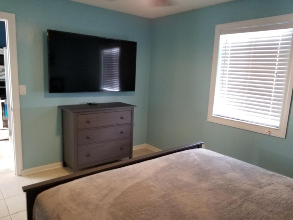 Holiday home 206 On 10th St - *