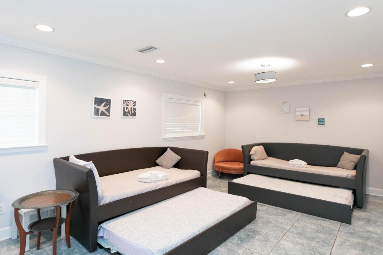 Sea Glass - An Oceanfront Experience Holiday home *