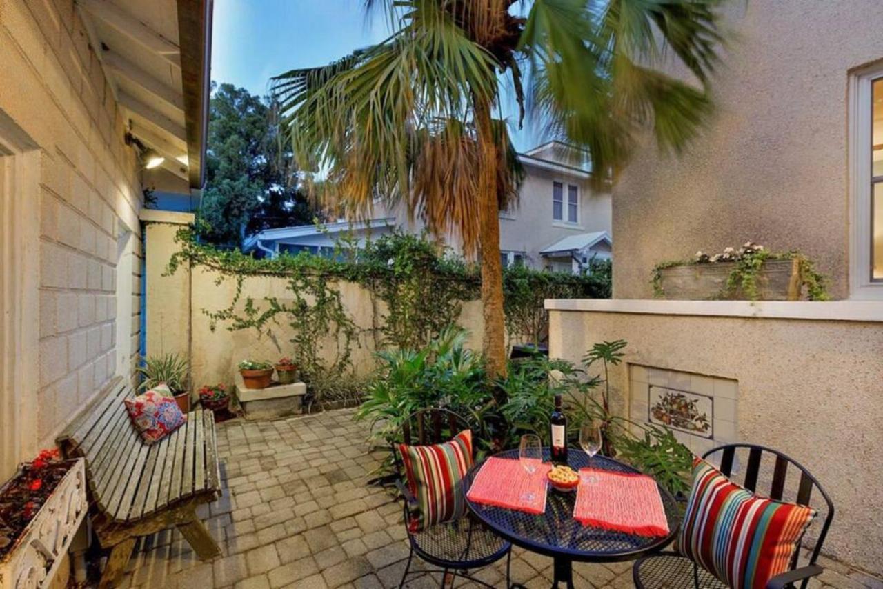 Bella Vista Waterfront Holiday home