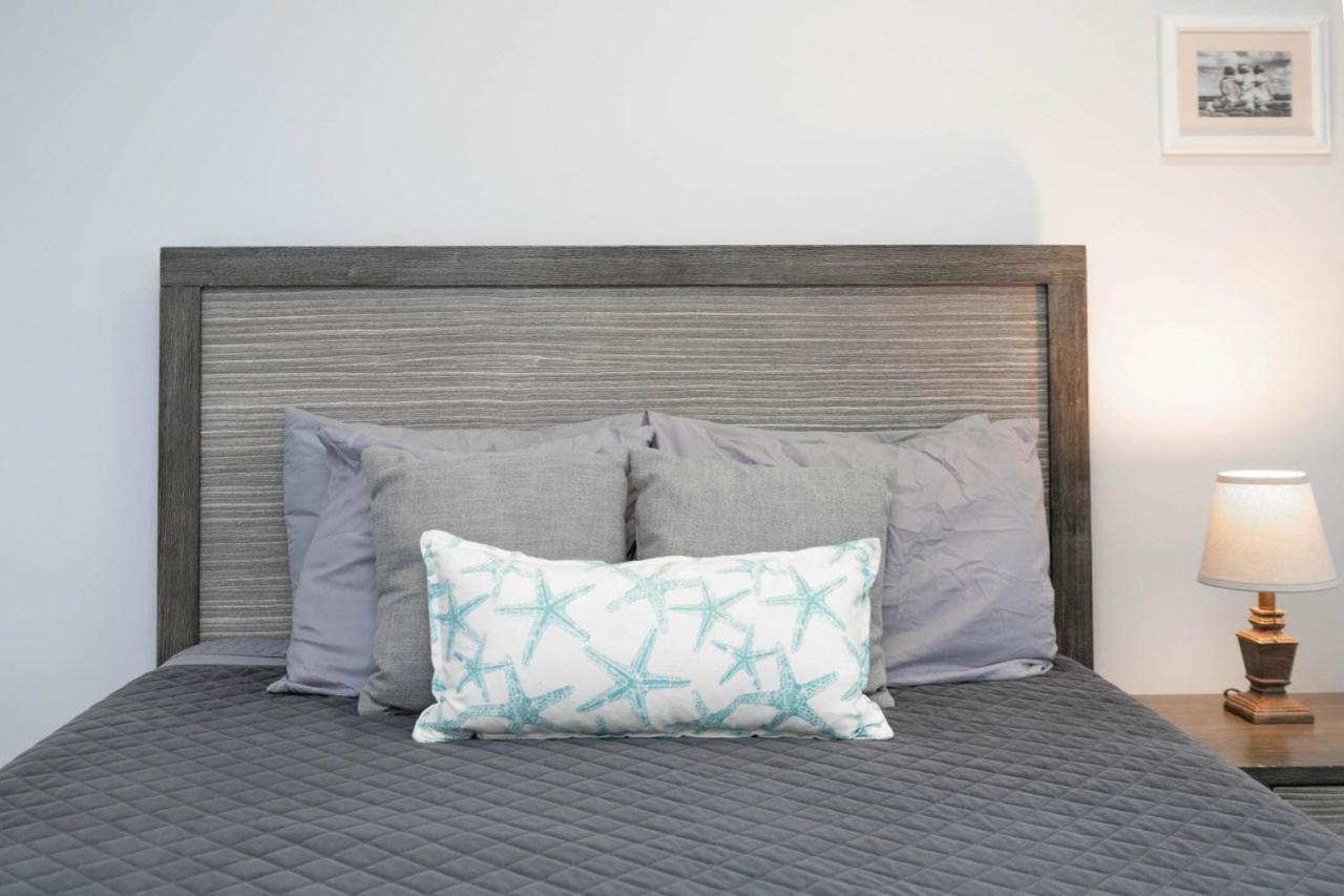 Holiday home Sea Glass - An Oceanfront Experience