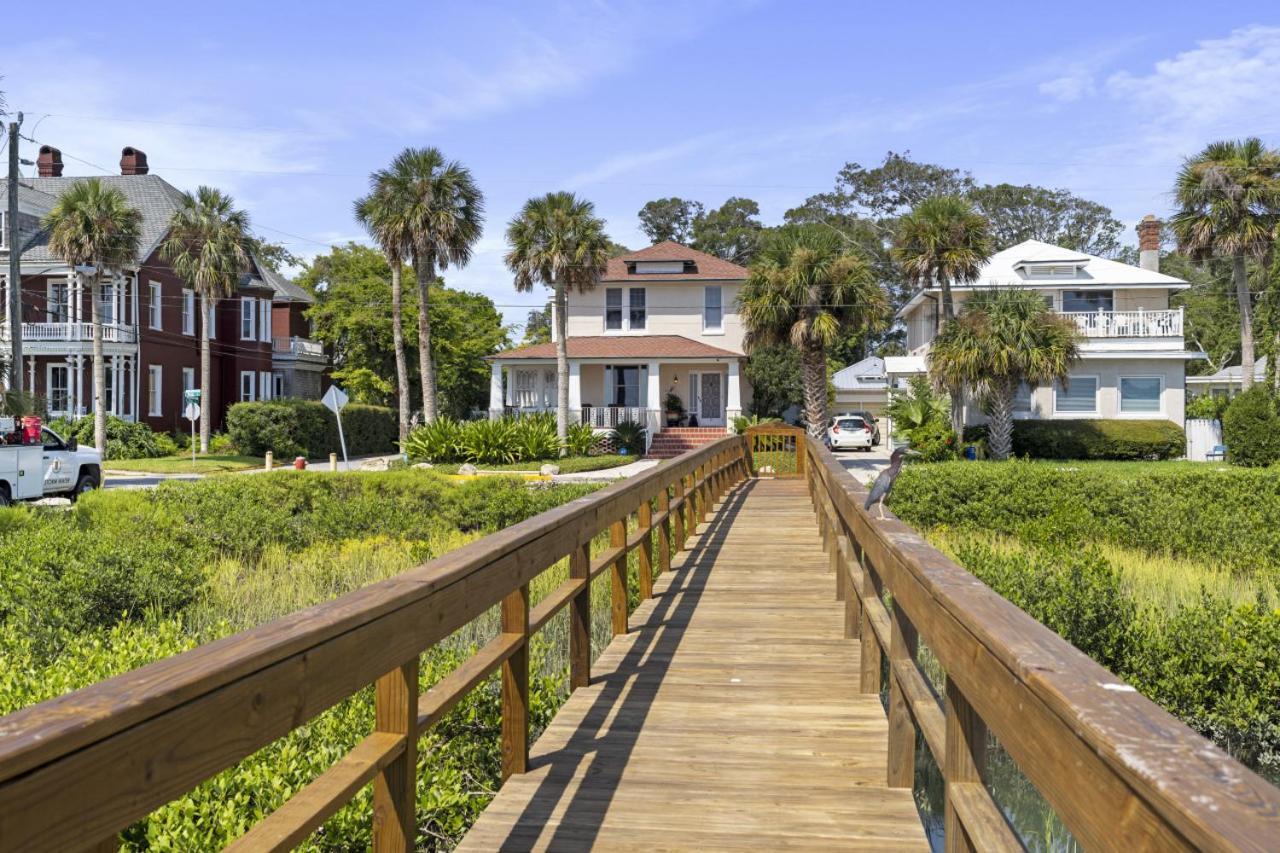 Bella Vista Waterfront Holiday home *