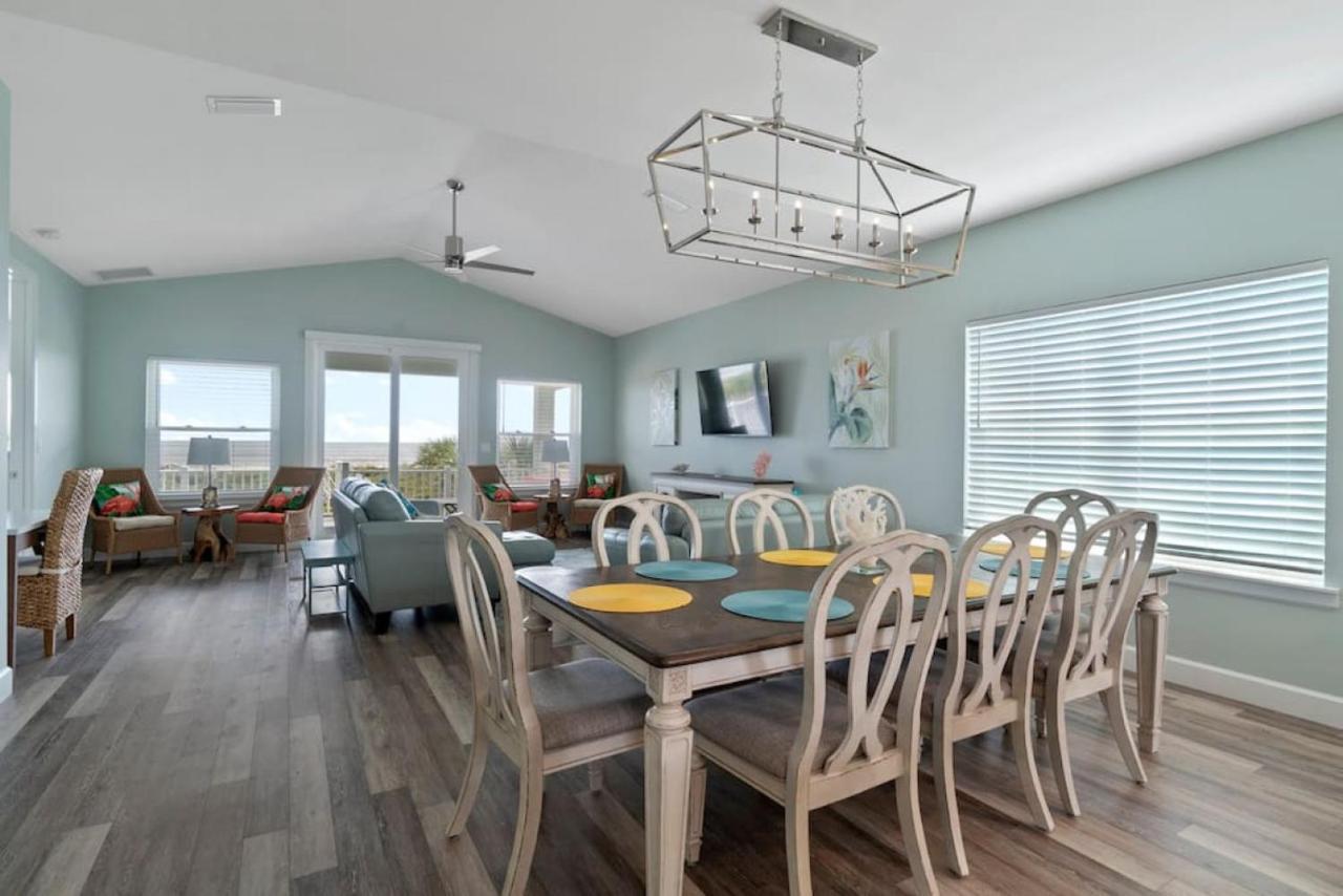 Holiday home Just Beachy Spectacular Oceanfront With Heated Pool