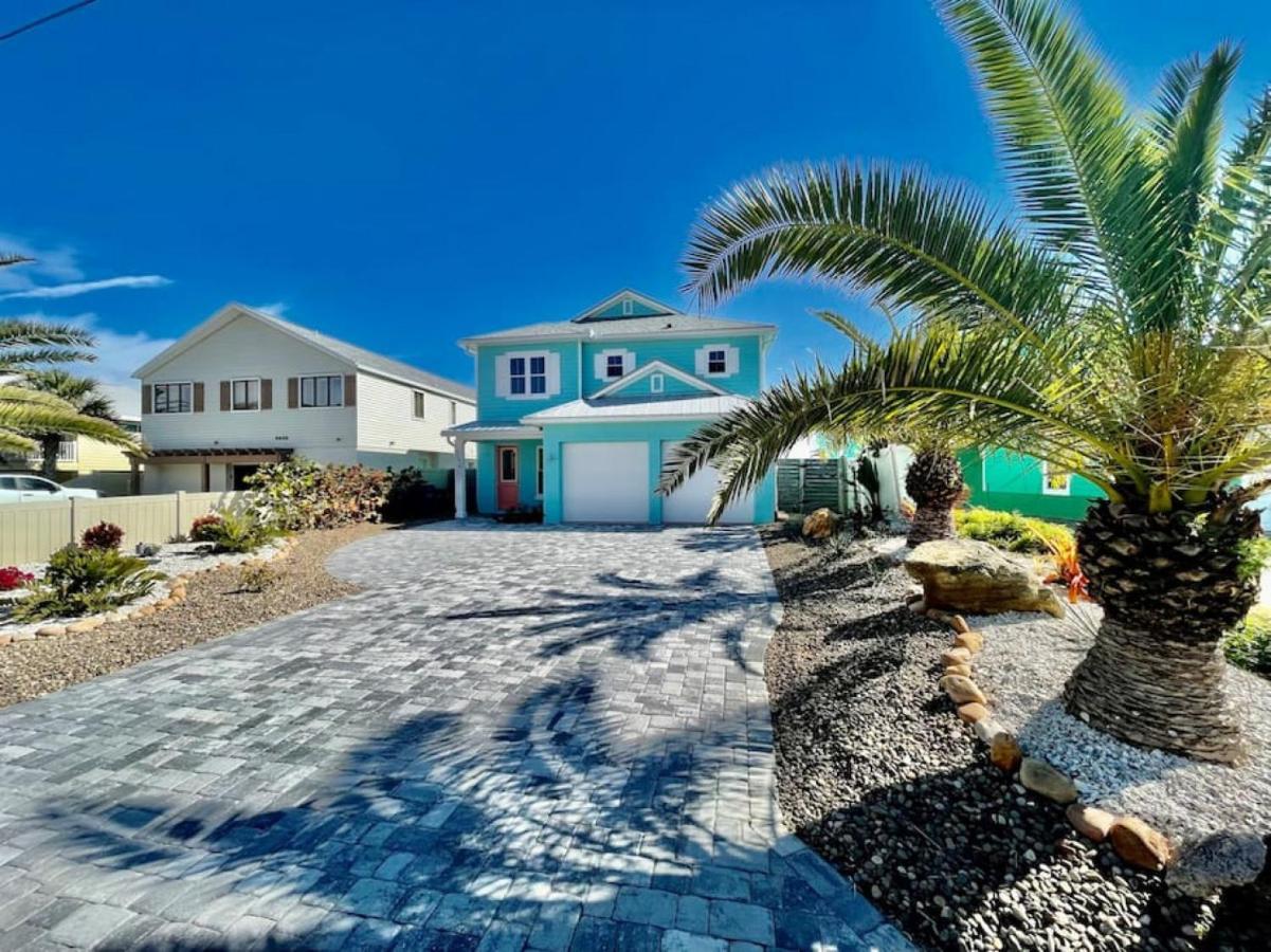 Holiday home Just Beachy Spectacular Oceanfront With Heated Pool *