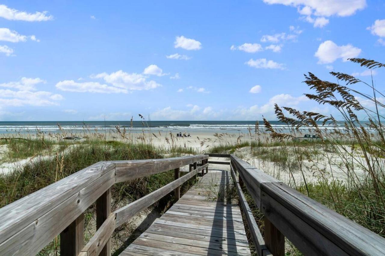 Just Beachy Spectacular Oceanfront With Heated Pool