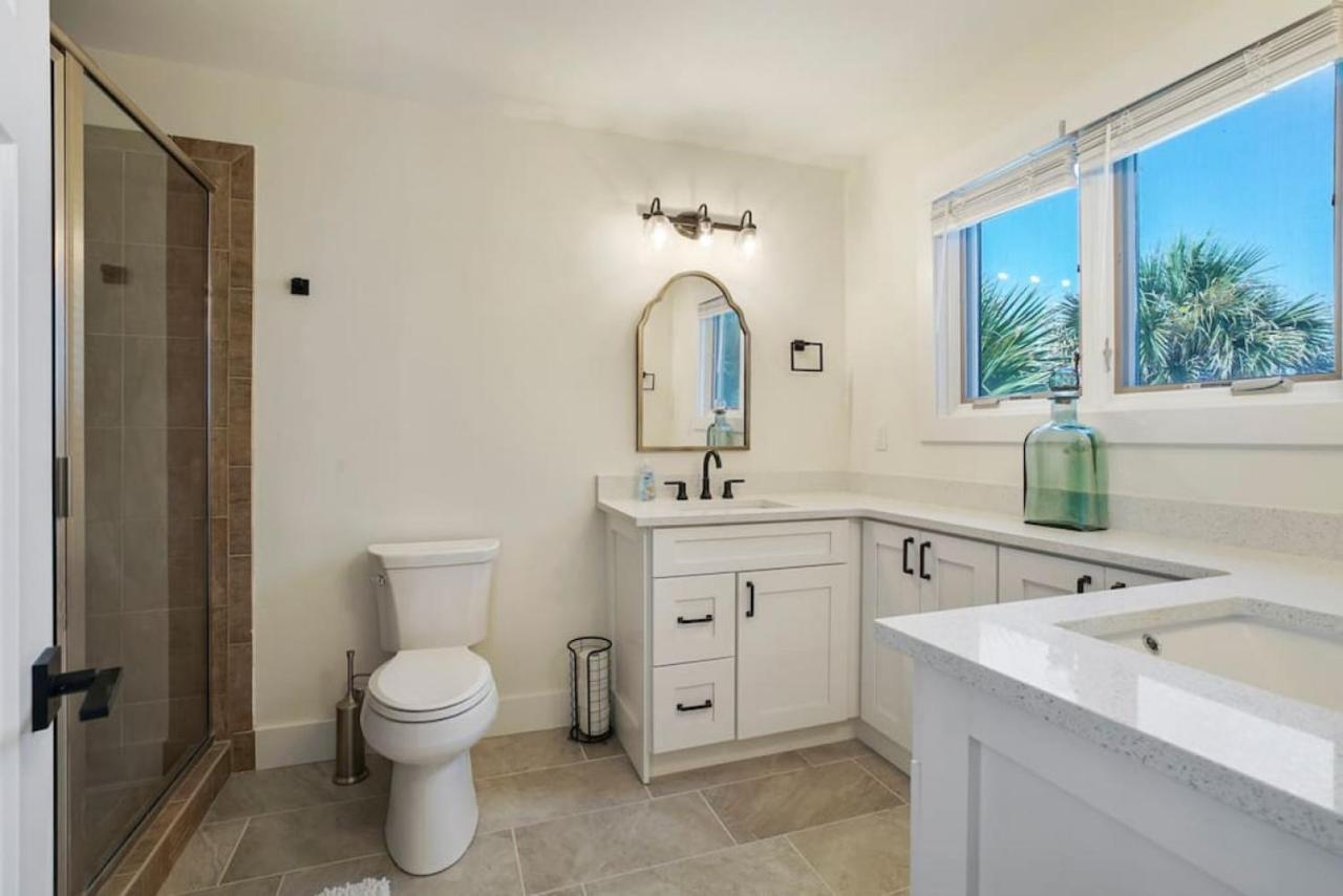 Crescent Lookout Oceanfront With Panoramic Views *