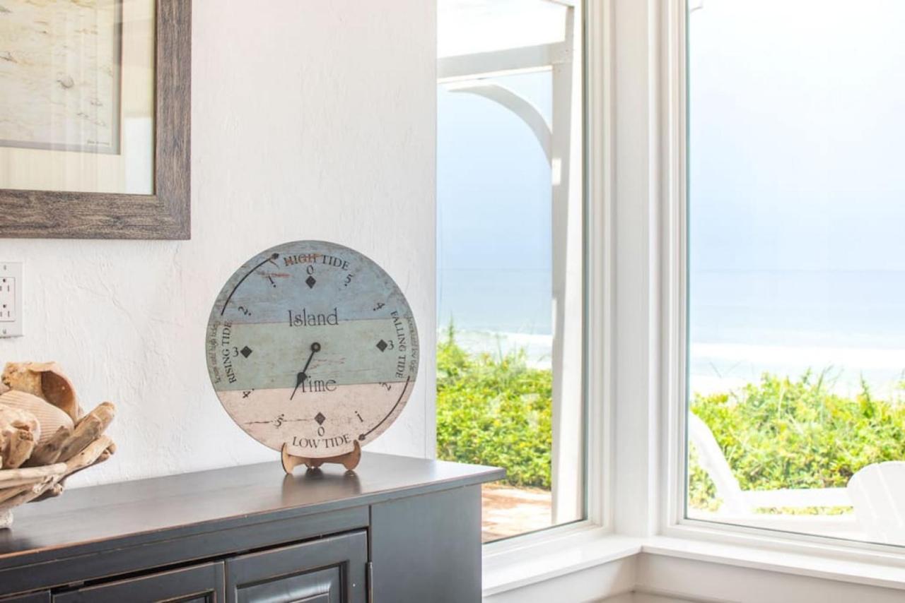 Island Time -- Oceanfront Bliss *