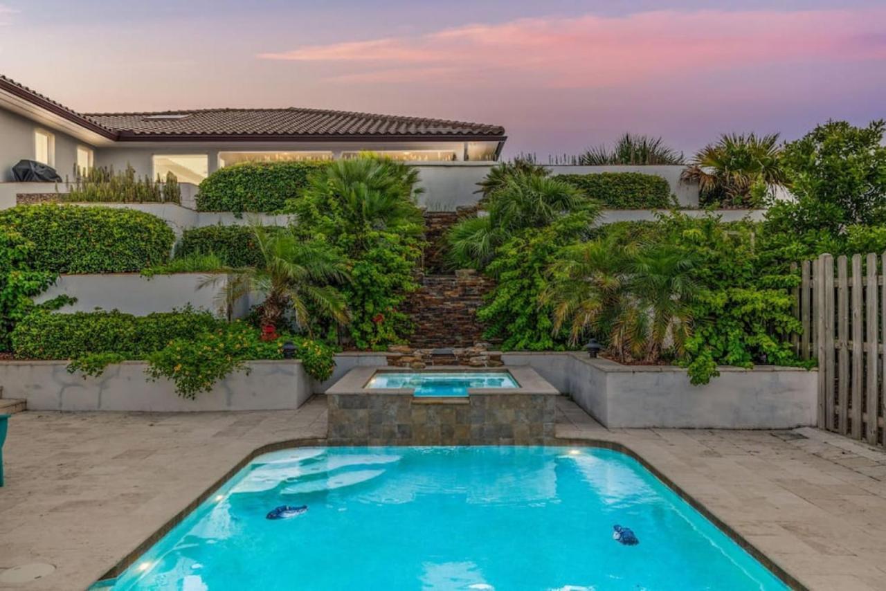 Island Time -- Oceanfront Bliss Holiday home