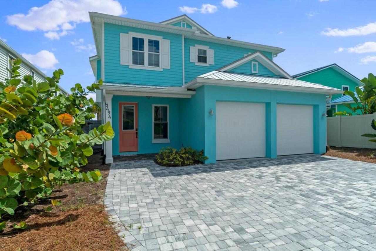 Just Beachy Spectacular Oceanfront With Heated Pool Holiday home